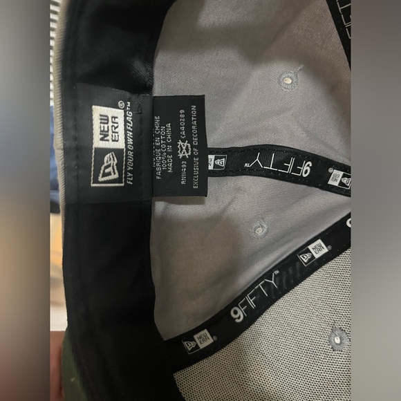 Green Bay Packers
Adjustable Snapback - Picture 6 of 8